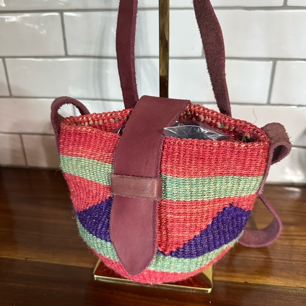 Colorful Woven Women's Bag African handmade. Leather straps